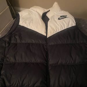 Womens nike reversible puffer vest